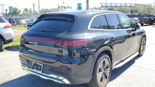 2024 Mercedes-Benz EQS SUV