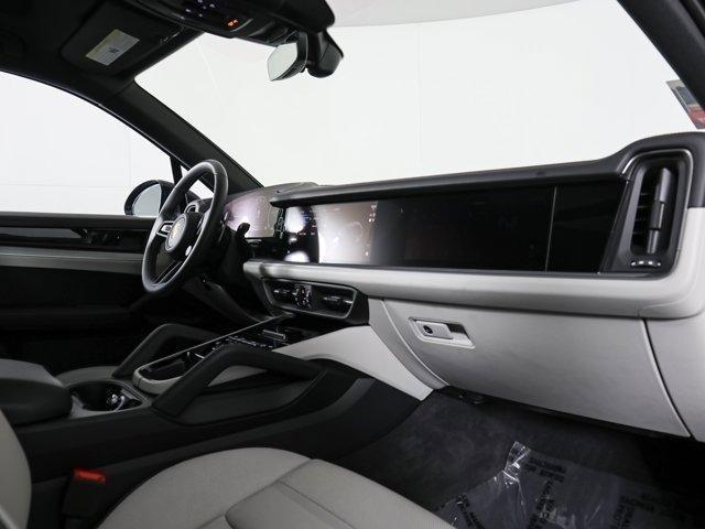 2024 porsche cayenne s