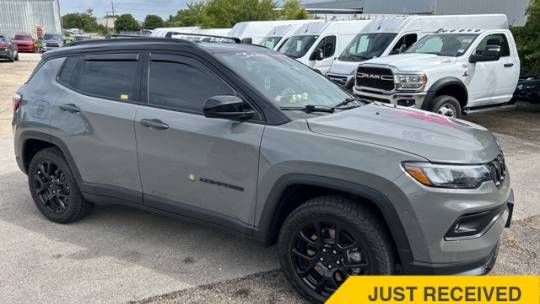 2023 jeep compass altitude