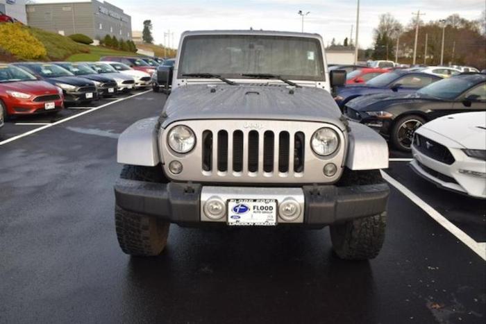 2015 jeep wrangler unlimited sahara 4x4 sahara 4dr suv for sale in narragansett, rhode island