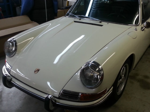 1967 Porsche 911 s coupe 2-door