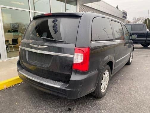 2013 chrysler town & country in centennial, colorado