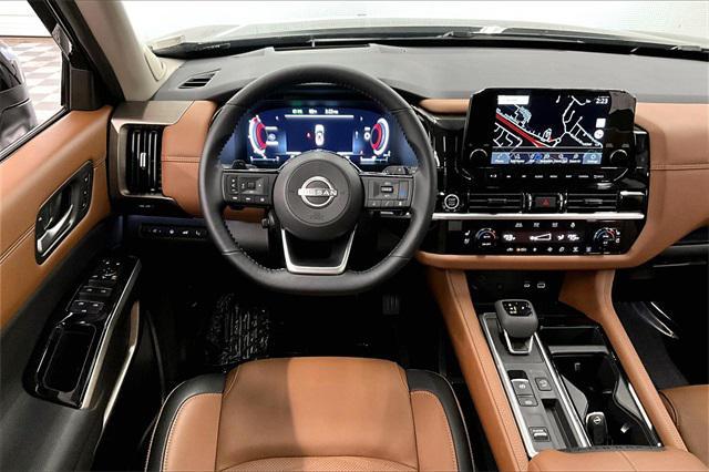 2024 nissan pathfinder platinum fwd