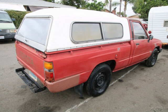 1984 toyota pickup 4-speed manual 4 cylinder no reserve