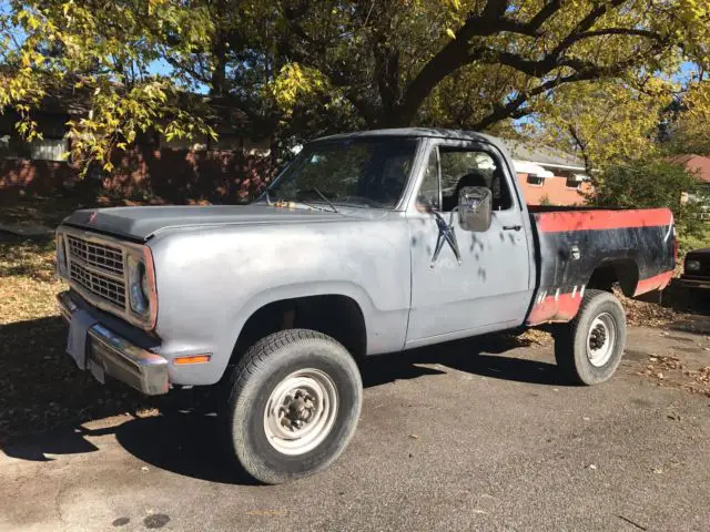 1979 dodge power wagon 4-wheel drive