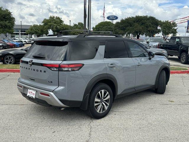 2023 nissan pathfinder sl