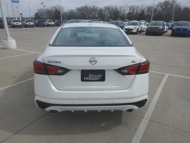2024 nissan altima sl fwd