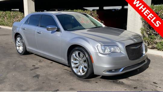 2018 Chrysler 300