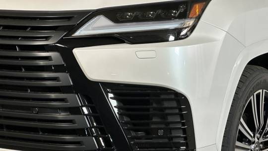 2024 Lexus LX