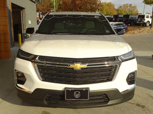 2022 chevrolet traverse ls