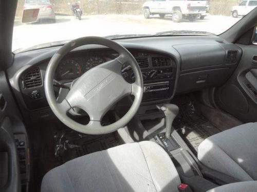 1995 toyota camry le in iowa