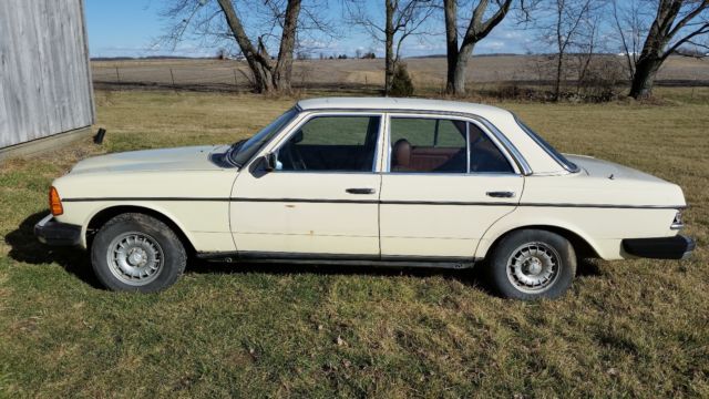 1982 mercedes-benz 300d turbo diesel,mfg in germany,running,better catch it