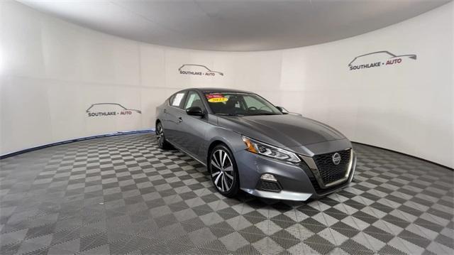 2022 nissan altima 2.5 sr