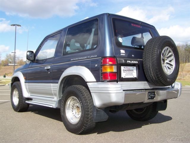 a 2 door auto 4wd right hand drive rhd com 2 toyota fj land cruiser fj 40 60 62