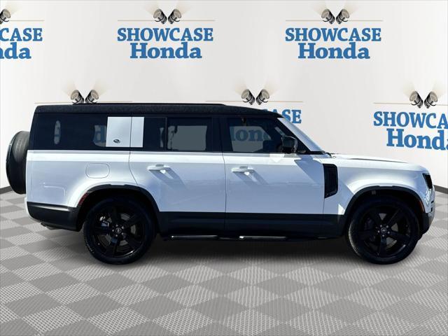 2023 land rover defender 130 se