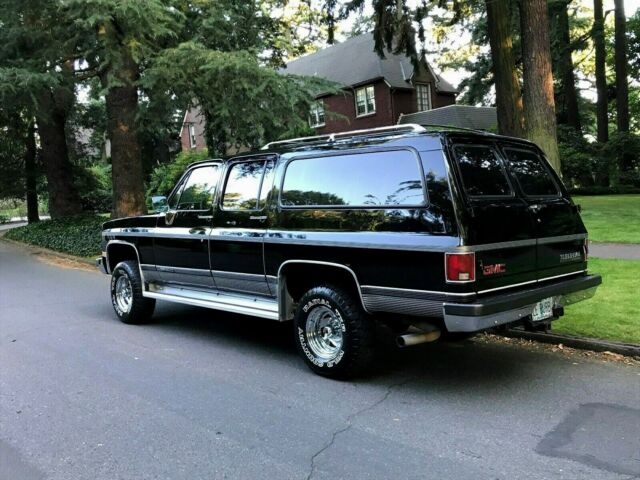 1989 gmc suburban 4x4 1500 5.7'liter v8 rebuilt engine only 163k miles rust free