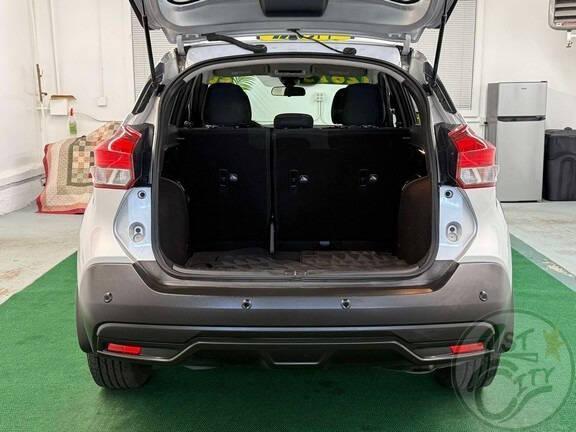2020 nissan kicks s