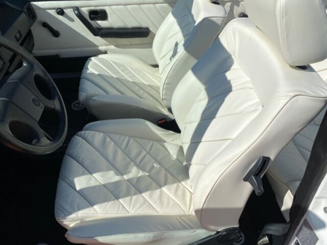 low miles 1989 volkswagen cabriolet boutique edition