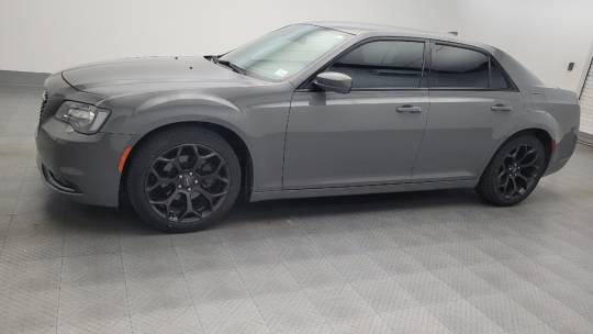 2019 Chrysler 300