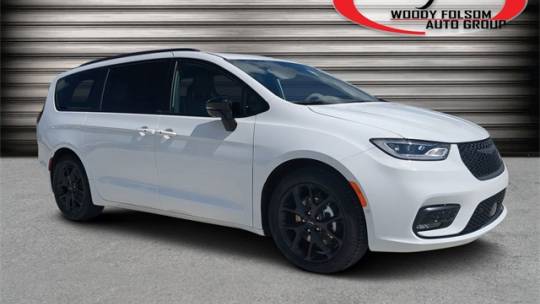 2024 Chrysler Pacifica