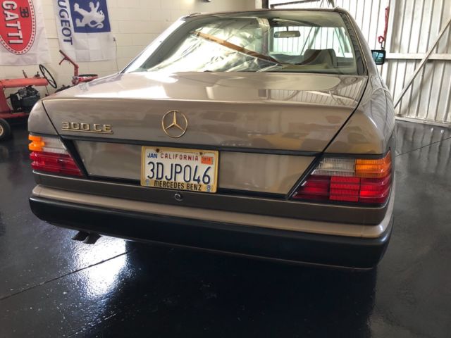 1988 mercedes-benz 300ce original owner all original with full service records