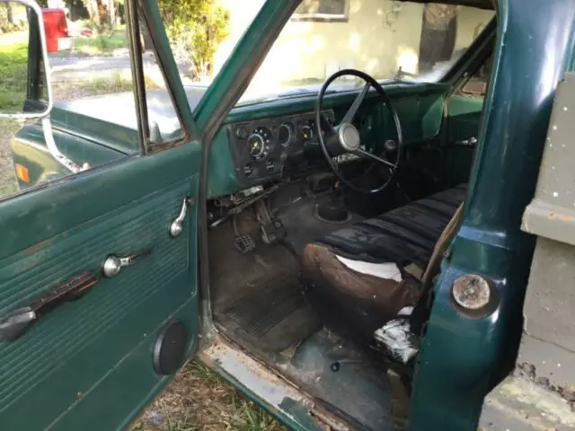 chevy c 30 v8 350 dully heavy duty 1969