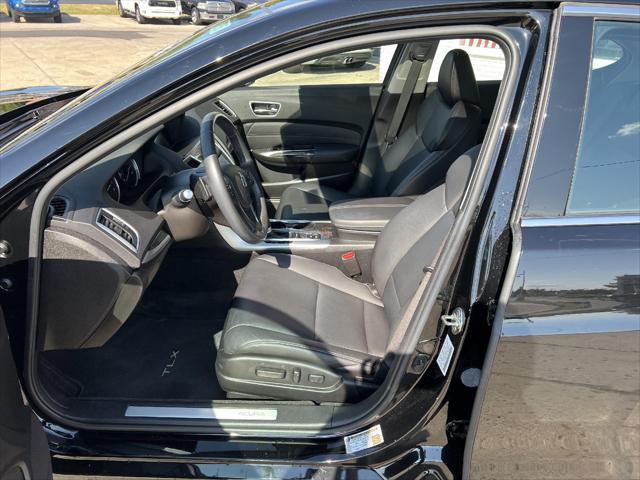 2018 acura tlx base