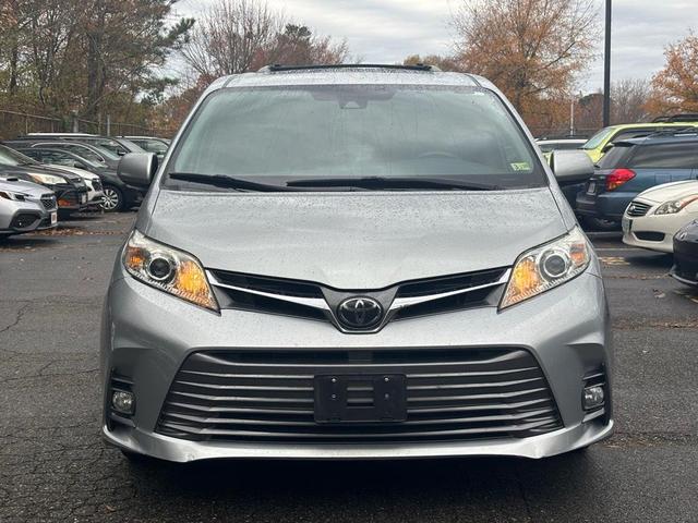 2020 toyota sienna xle
