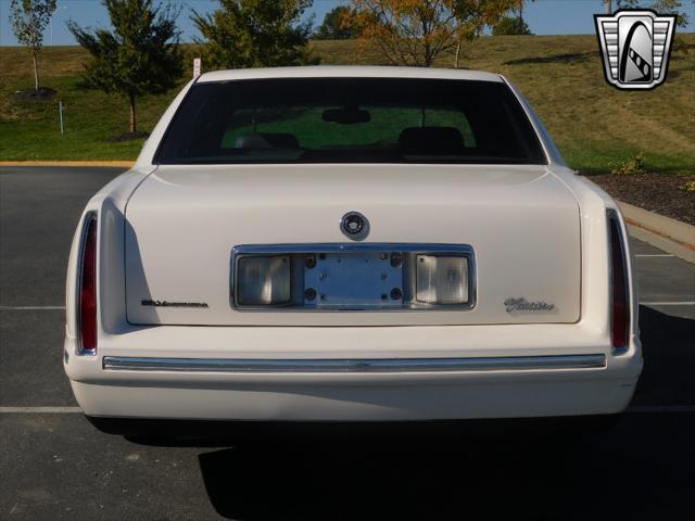 1999 cadillac deville base