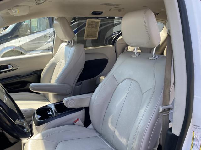 2021 chrysler pacifica touring l