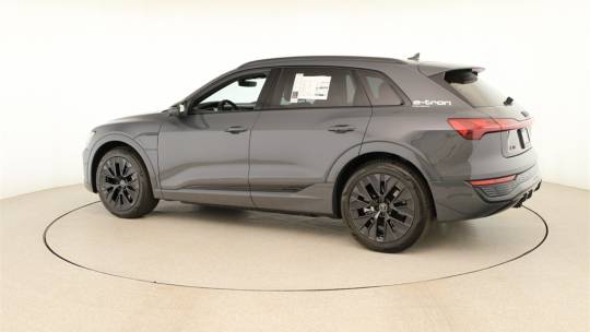 2024 Audi Q8 e-tron