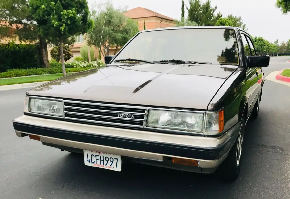 1986 toyota camry hatchback, all original