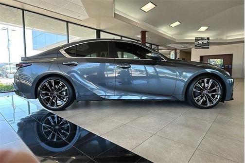 2021 lexus is 350 in saint louis, missouri