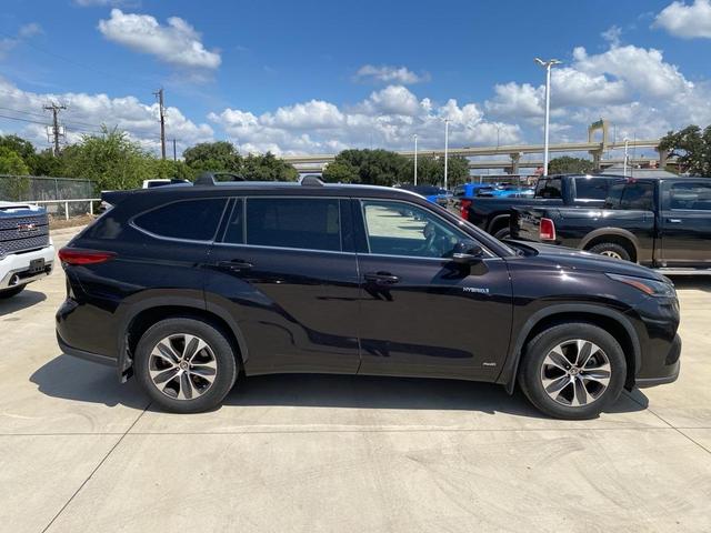2021 toyota highlander hybrid xle