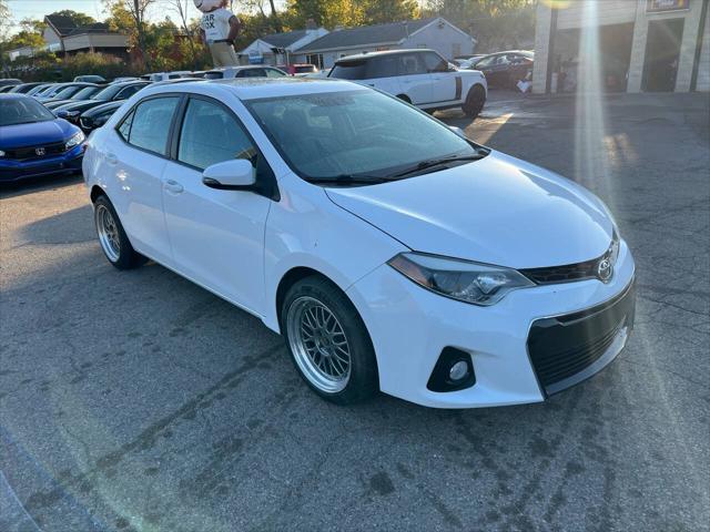 2016 toyota corolla s