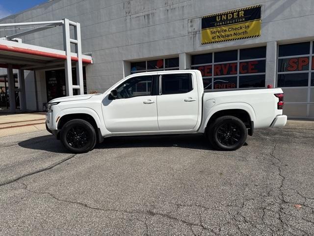 2023 nissan frontier sv
