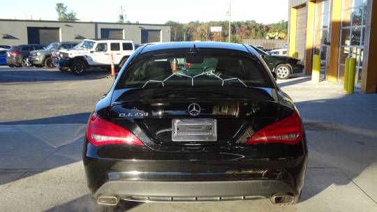 2014 Mercedes-Benz CLA