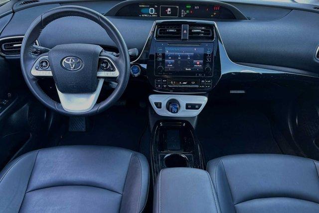 2017 toyota prius four
