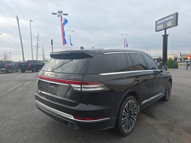2022 lincoln aviator black label awd