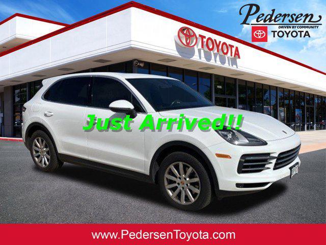 2019 porsche cayenne base
