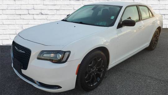 2019 Chrysler 300