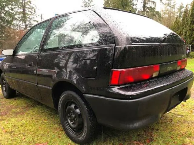 1994 geo metro 2dr hatchback 5-speed only 149k mi. serviced. 50mpg. clean & rare
