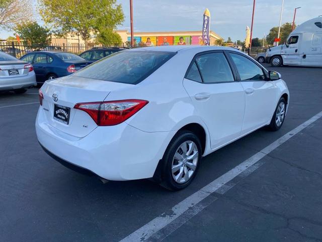 2015 toyota corolla le