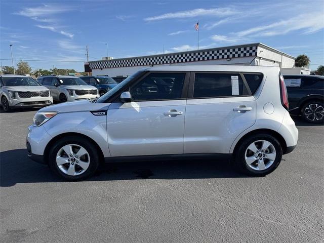 2017 kia soul base