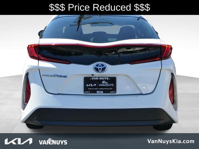 2021 toyota prius prime xle