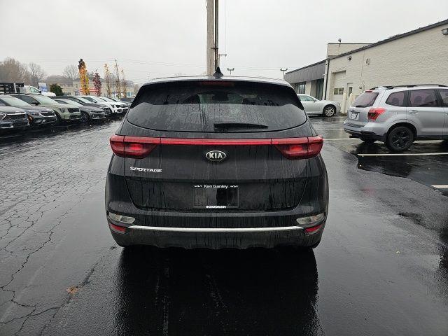2022 kia sportage lx