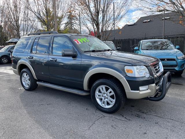2010 ford explorer eddie bauer
