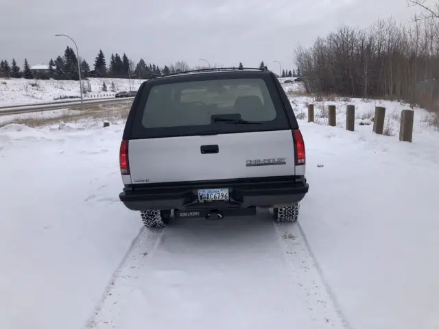 1993 chevrolet blazer sport (full size)