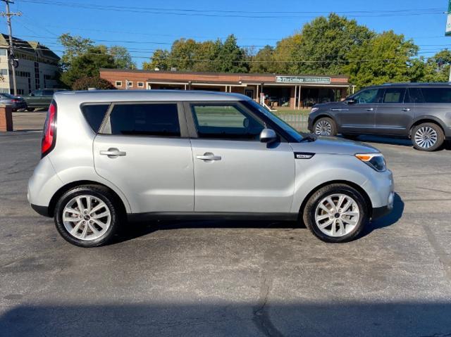 2019 kia soul +