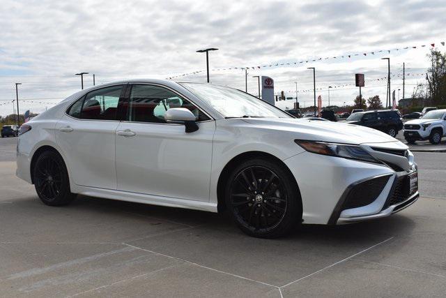 2022 toyota camry xse